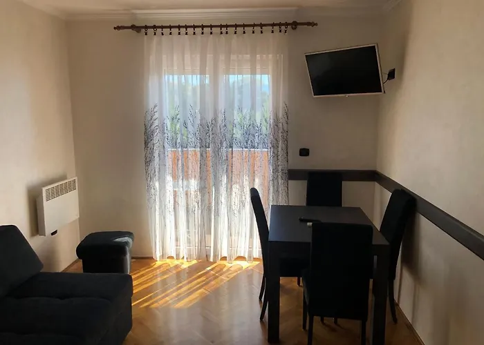 Nelly * Opatija