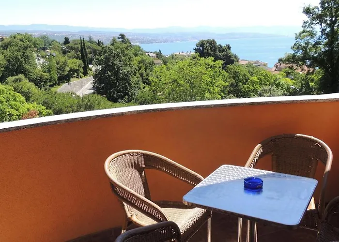 Nelly * Opatija